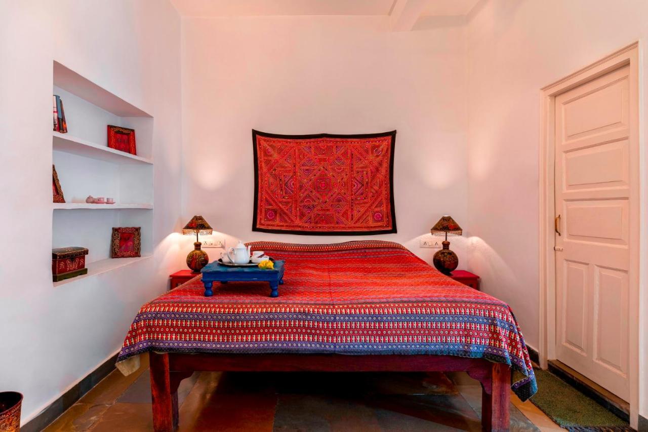 Hotel Hibiscus Udaipur Exterior foto